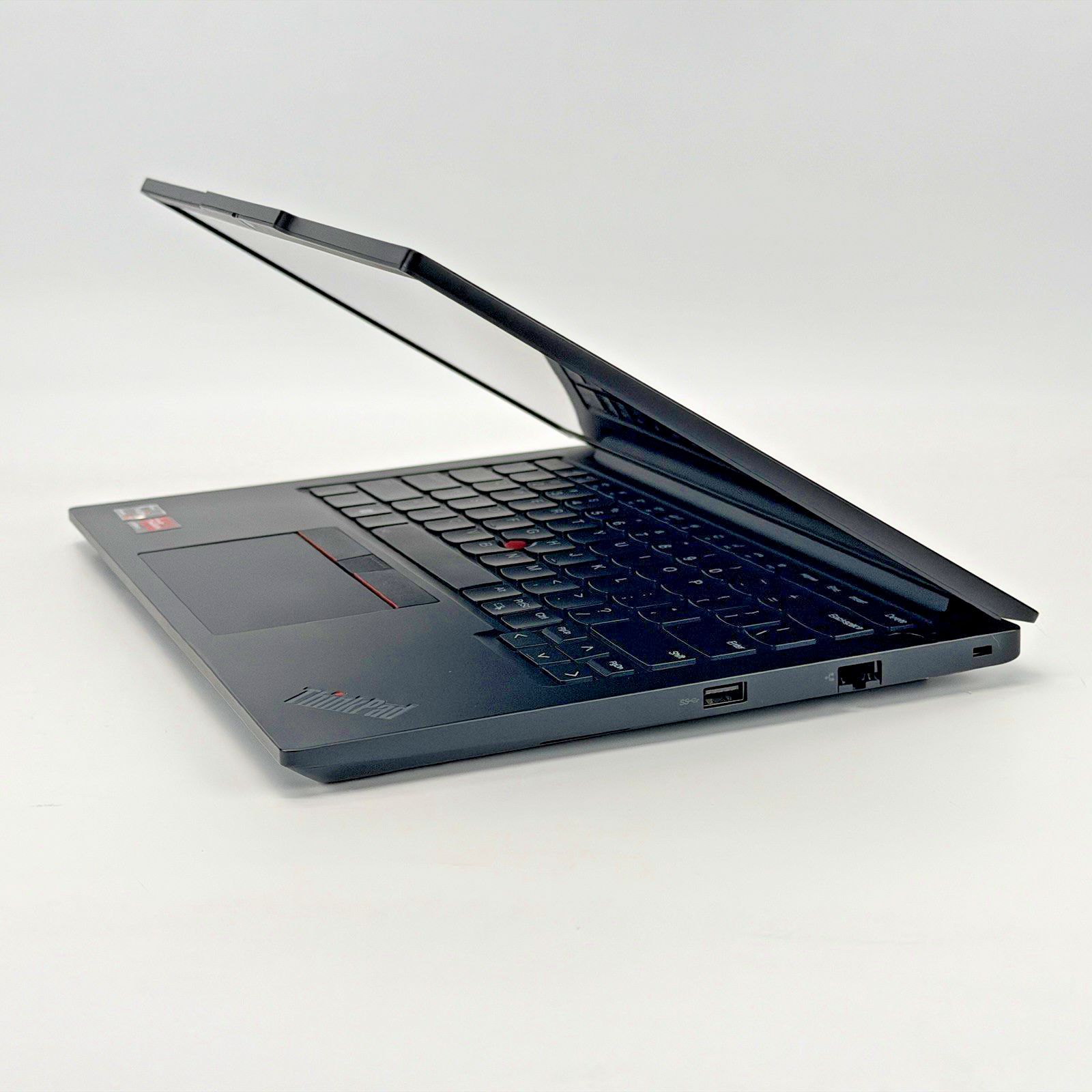 Lenovo ThinkPad E14 Gen 5 AMD Lyzeen 7-7730u 2.0 GHz 16 GB RAM 512 GB SSD (NVMe)