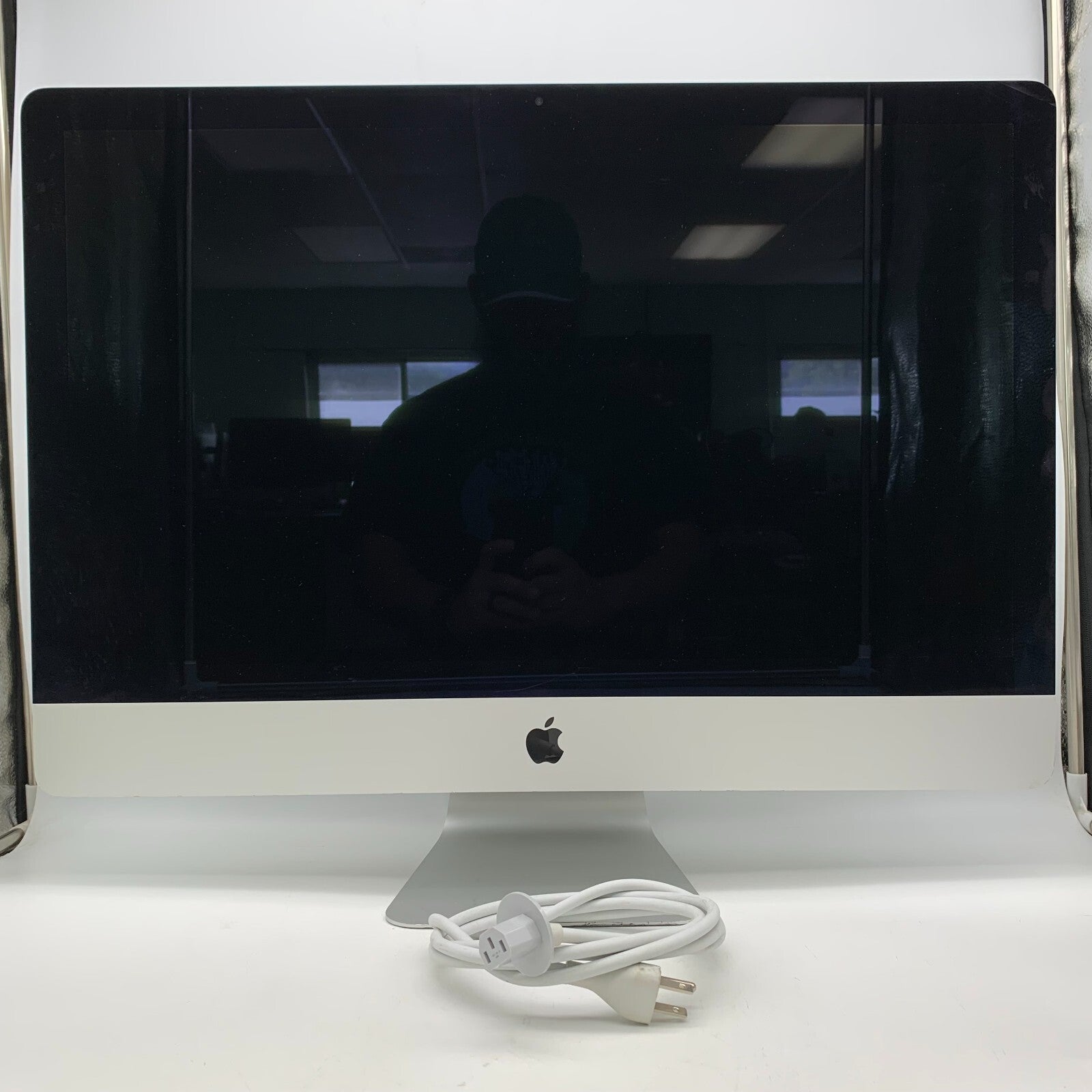 Apple iMac A1419 2017 Intel i5 7500 3.4GHz 8GB Ram 1TB HDD MacOS Ventura