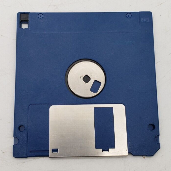 INTO THE EAGLE'S NEST - COMMODORE AMIGA GAME - 1987 PANDORA 3.5” Disk