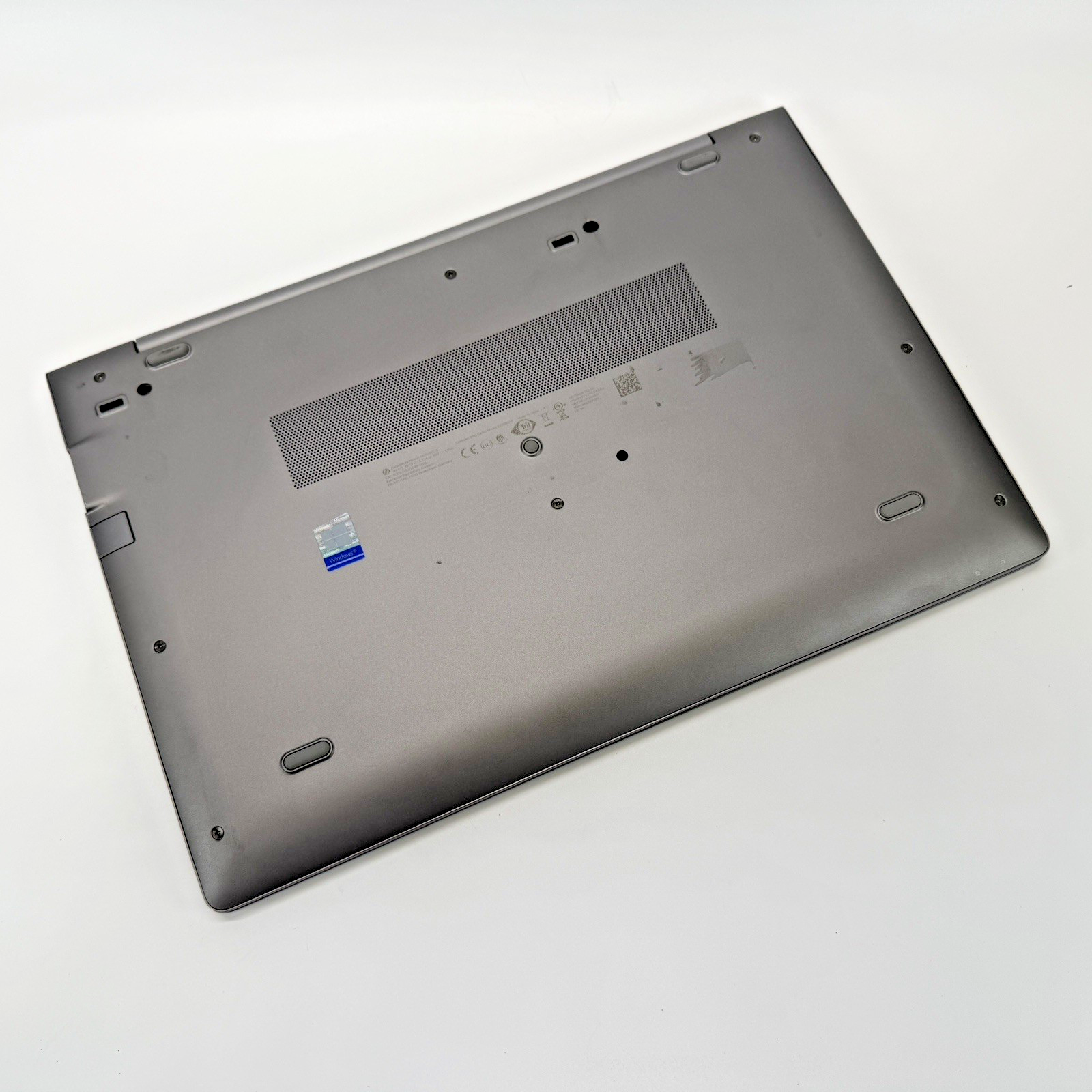 HP Book 15u G5 Intel i7-8650u 1.90 GHz 16 GB RAM 256 GB SSD Windows 11 Pro