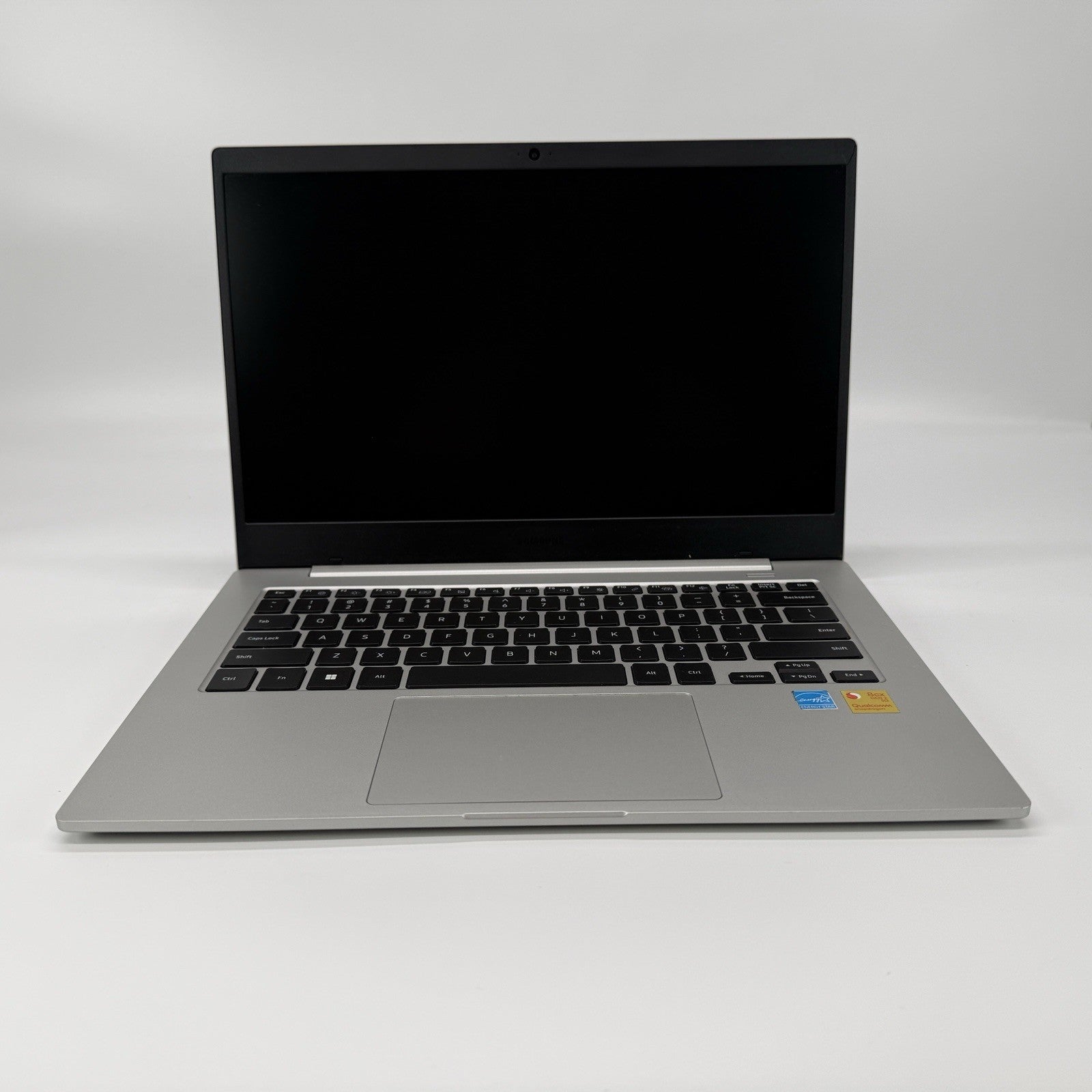 Samsung Galaxy Book GO 5g Snapdragon 8cx Gen 2 8 GB RAM 256 GB SSD Win 11 Pro