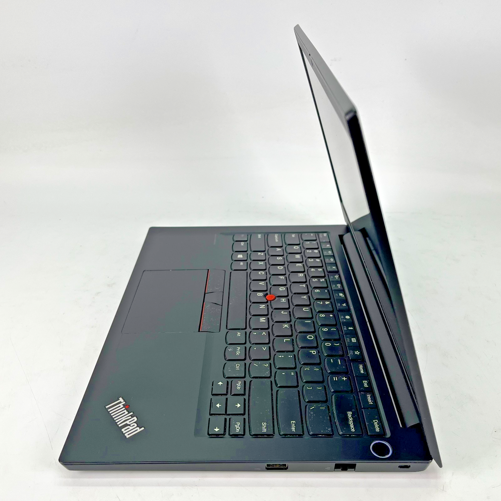 Lenovo ThinkPad E14 Intel i5 10th gen 1.6GHz 8GB Ram 256GB SSD Windows 11