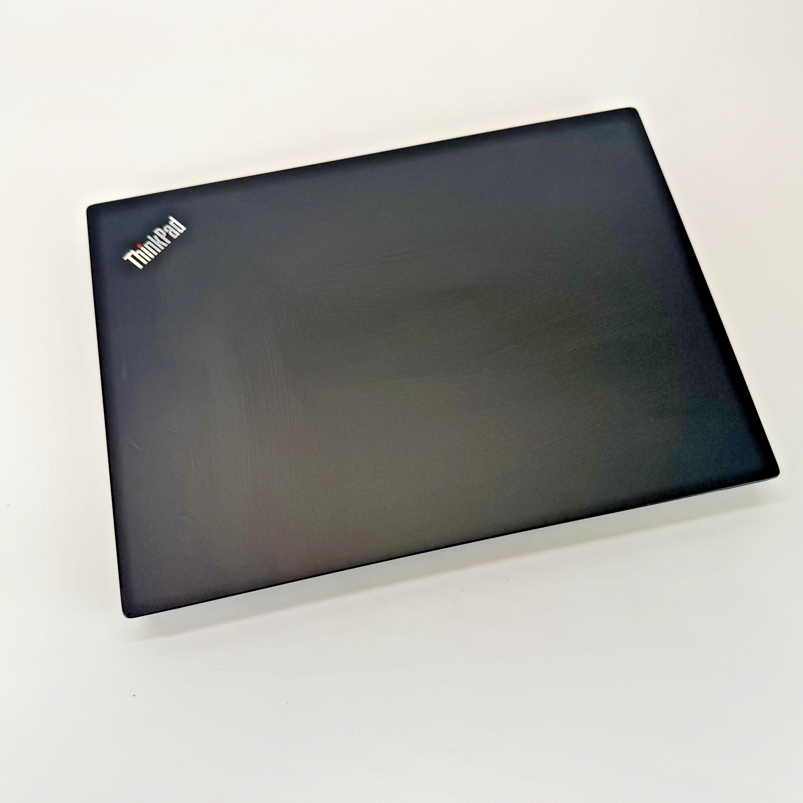 Lenovo ThinkPad E14 Intel i5-10th Gen 1.60 GHz 8 GB RAM 256 GB SSD Windows 11 Pr