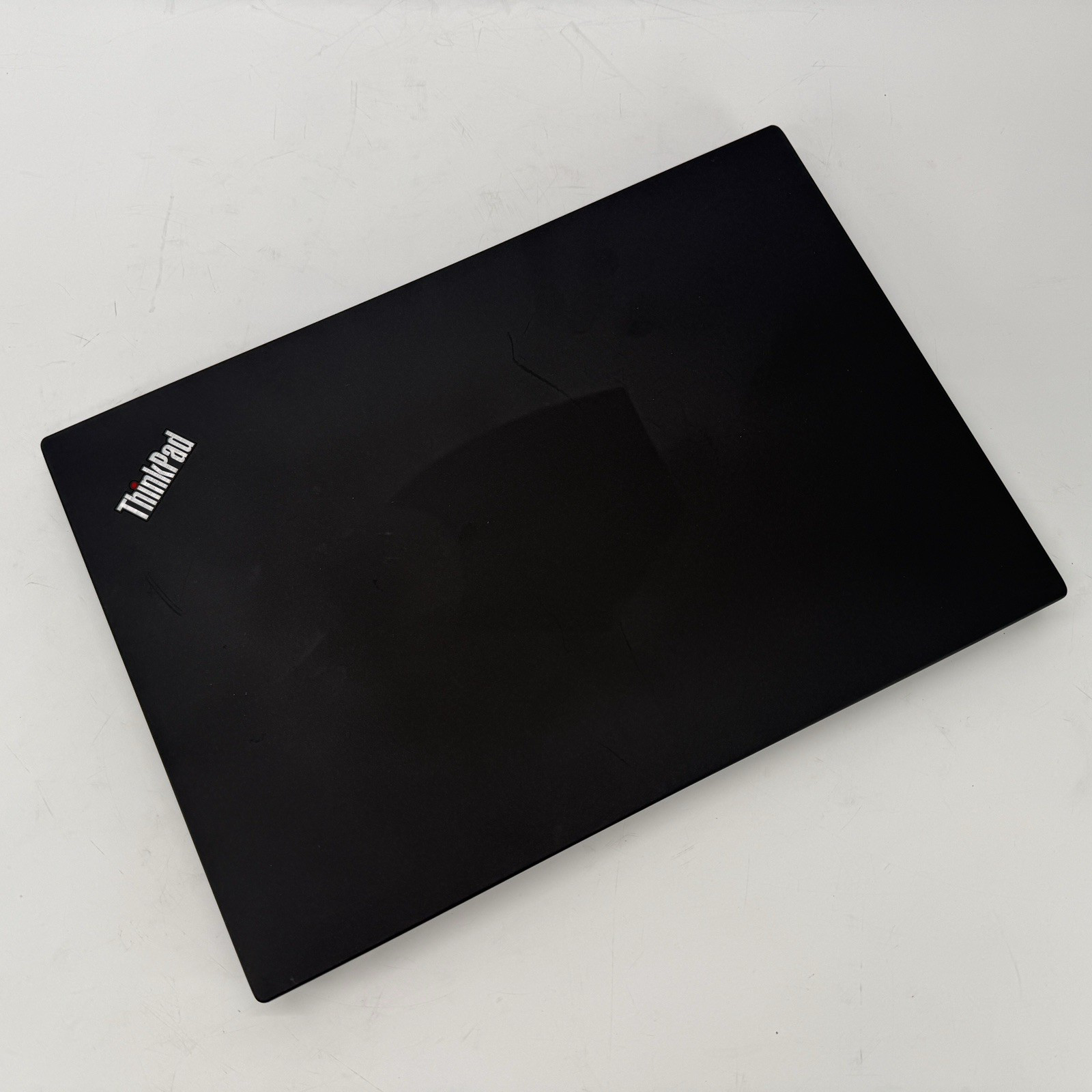 Lenovo ThinkPad P14s Gen 2i Intel i7-1165 G7 2.8 GHz 16 GB RAM 256 GB SSD (NVMe)