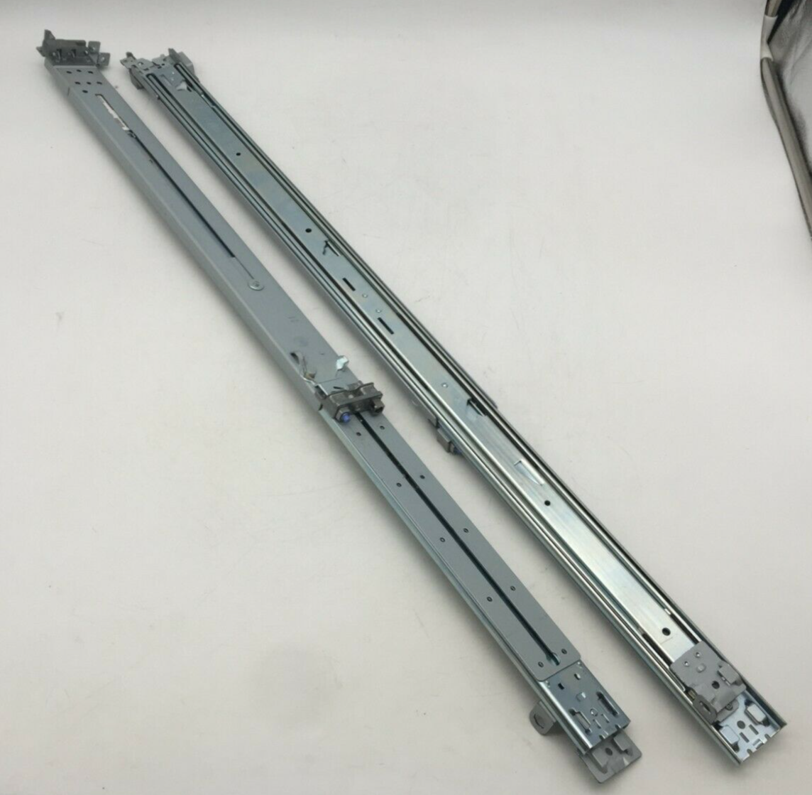IBM x3850 x3950 Server Rack Mount Rails 59Y4917 59Y4918