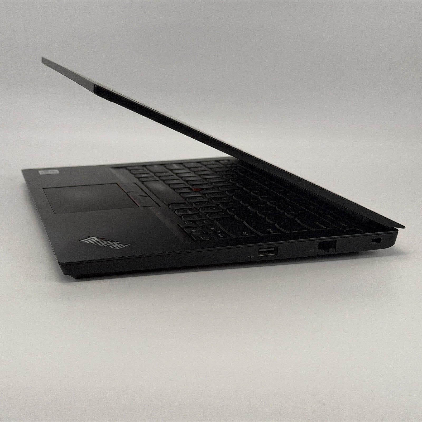 Lenovo ThinkPad E14 Intel i5-10th Gen 1.60 GHz 8 GB RAM 256 GB SSD Windows 11 Pr