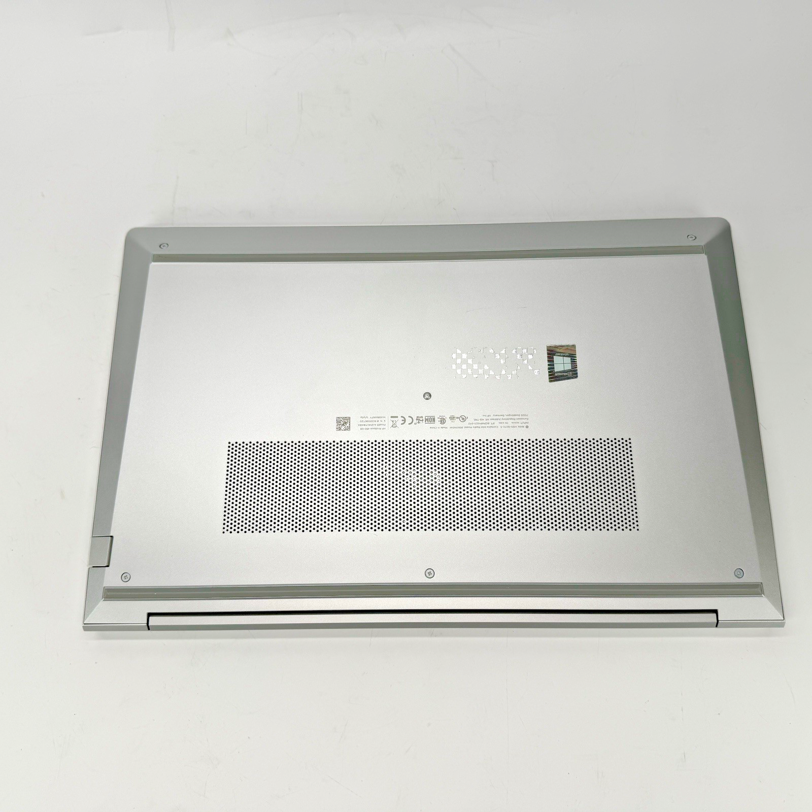 HP ProBook 450 G8 Intel i5-11357G 2.40 GHz 8 GB RAM 250 GB NVMe Windows 11 Pro