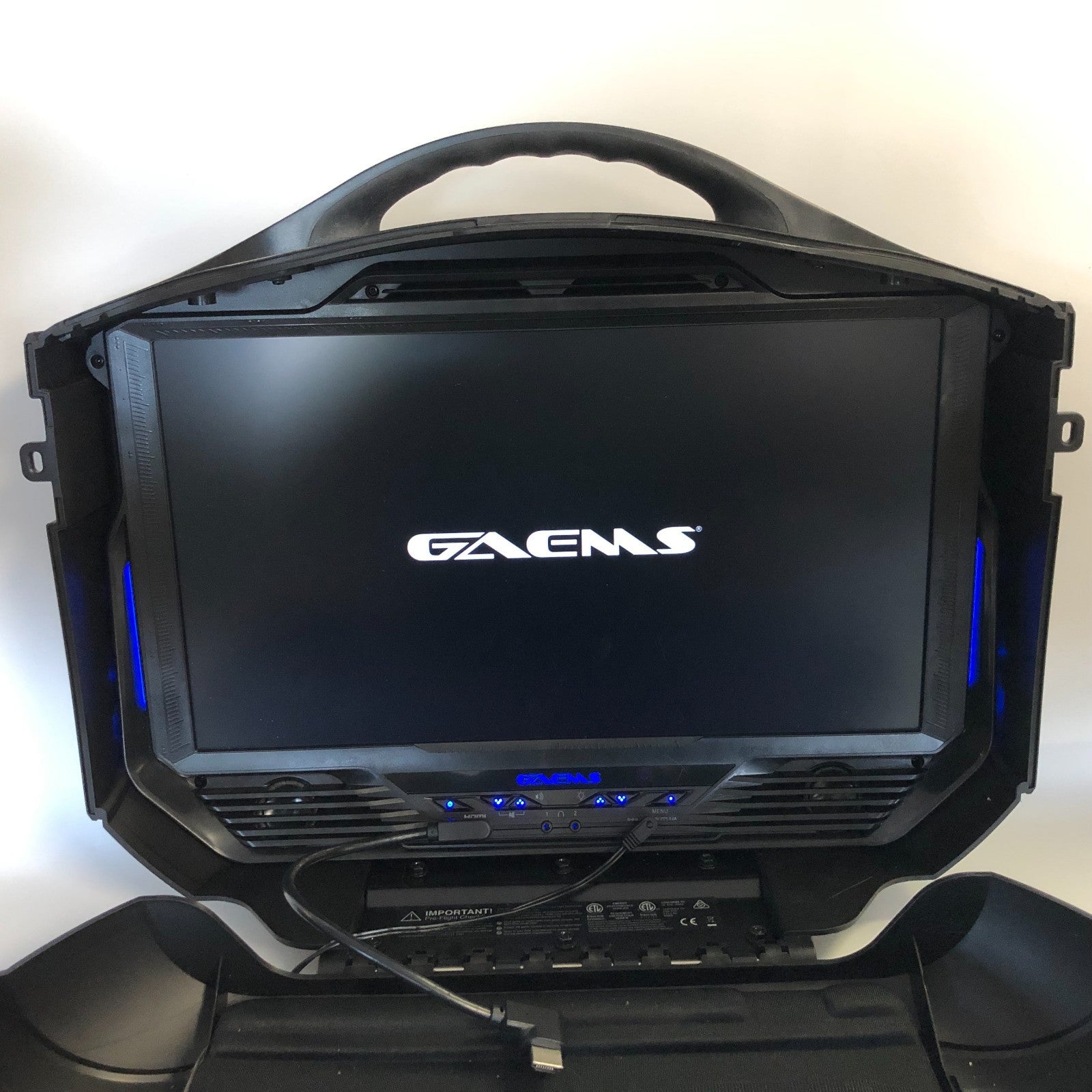 Gaems Vanguard portable gaming minitor