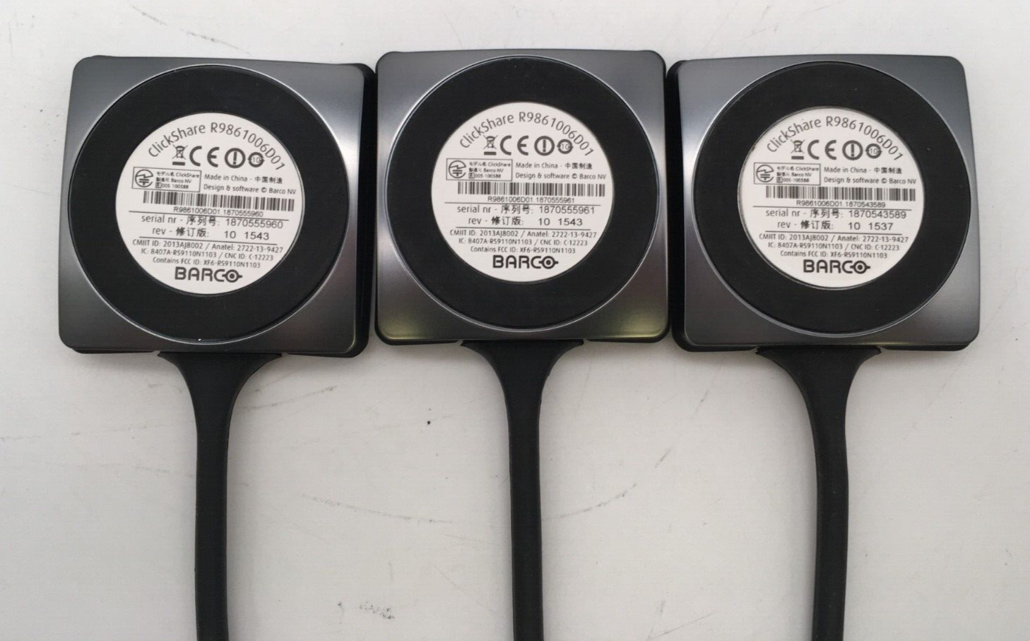 Barco R9861008 with three receivers