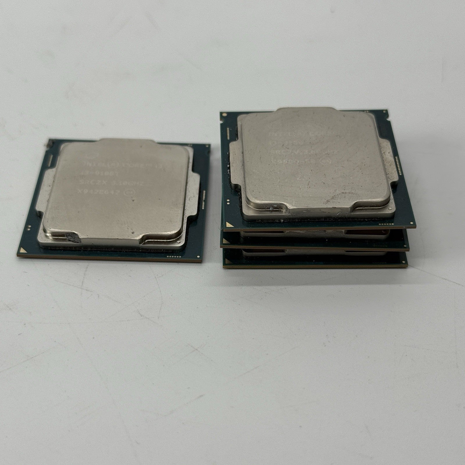 LOT OF (4) Intel Core i3 9th Gen (3) SRCZV (1) SRCXV