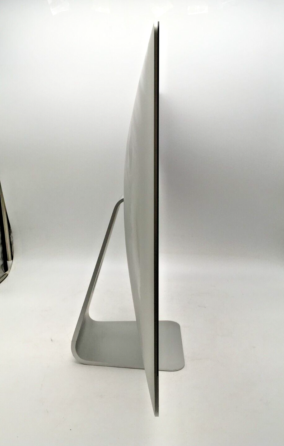 Apple iMac A1419 2015 Retina Intel i5 6500 3.2GHz 16GB Ram 1TB HDD OS Montery