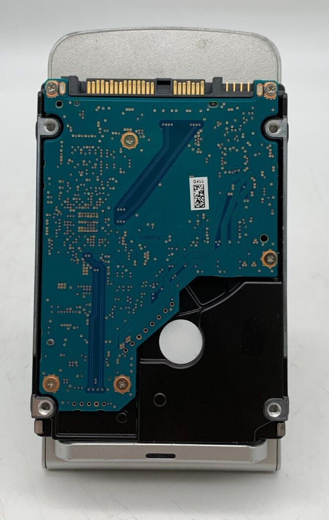 LOT OF 2 Toshiba AL14SEB030N - HDEBF05JAA51 - 300GB SAS Hard Drive