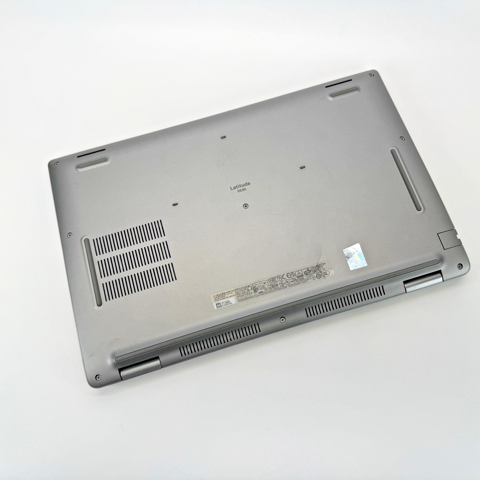 Dell Latitude 5530 Intel i7-1270p 2.2 GHz 16 GB RAM 512 GB SSD (NVMe) Win 11 Pro