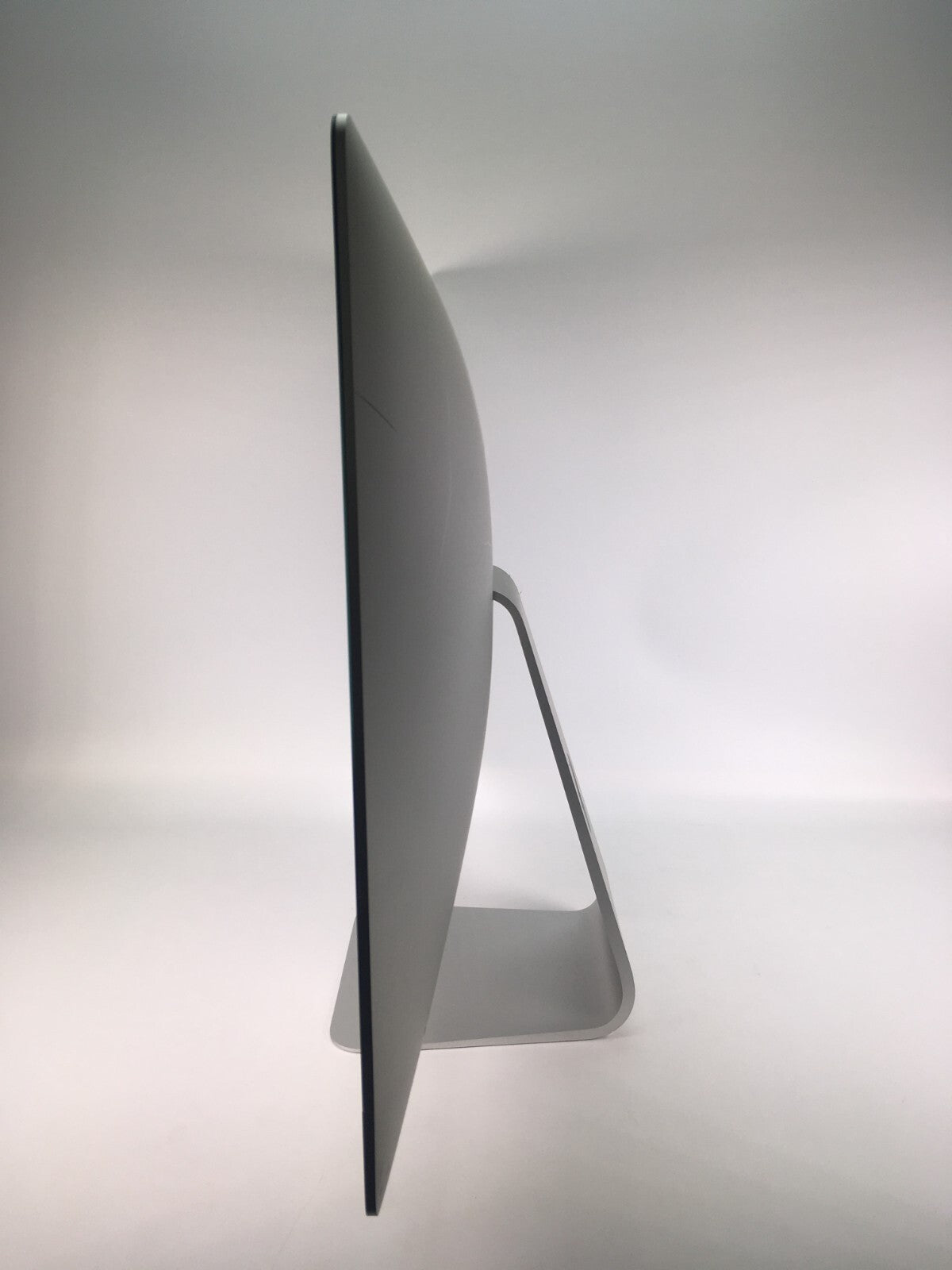 Apple iMac A2115 2019 Intel i5 8500 3GHz 16GB Ram 1TB HDD MacOS Sequoia