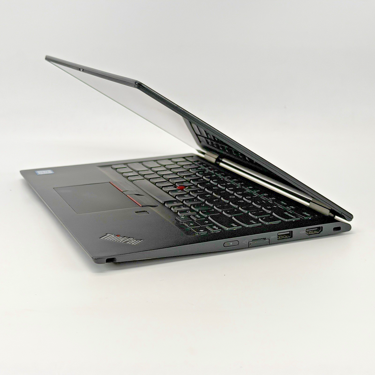 Lenovo ThinkPad x390 Intel i5-8265u 1.60 GHz 8 GB RAM 256 GB SSD Windows 11 Pro