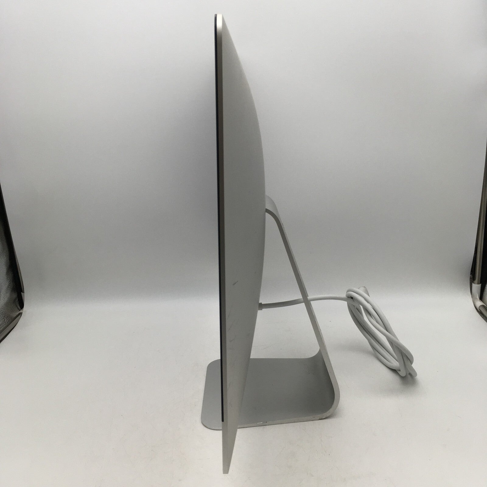 Apple iMac A1418 2017 Intel i5 7360u 2.3GHz 8GB Ram 1TB HDD OS Ventura