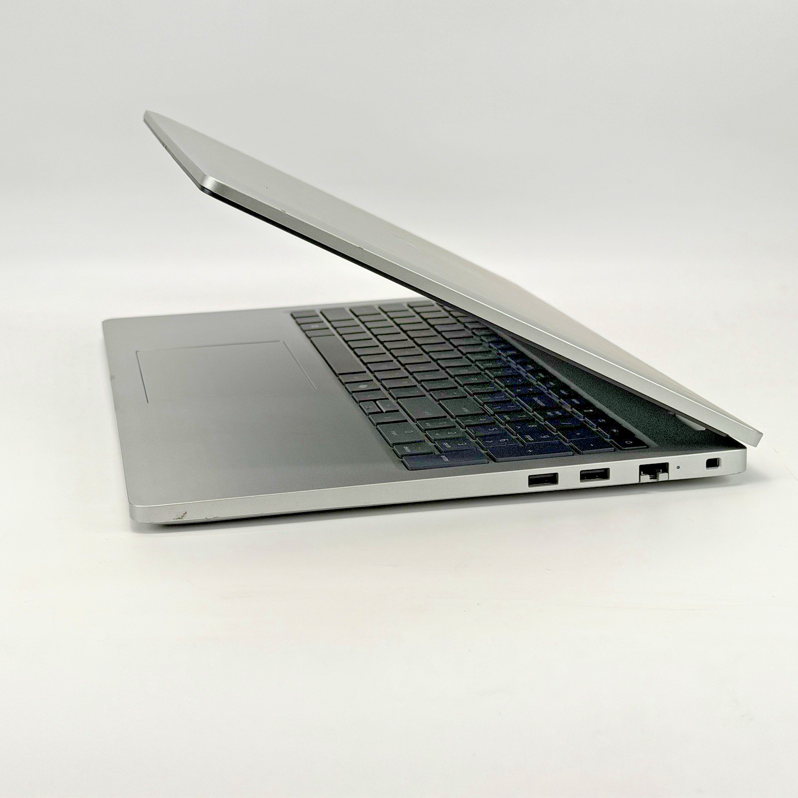 Dell Pro 16 PC16250 Intel Ultra 7-255u 2.00 GHz 8 GB RAM (DDR5) 256 GB NVMe