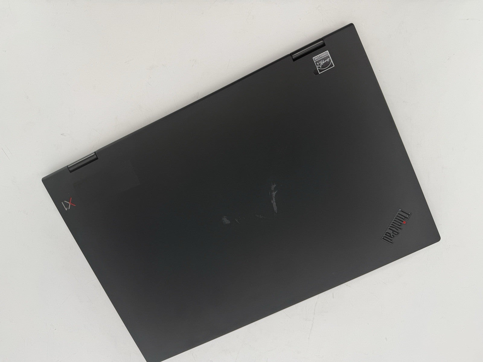 Lenovo ThinkPad x1 Yoga 3rd Gen Intel i5-8250u 1.60 GHz 8 GB RAM 256 GB SSD