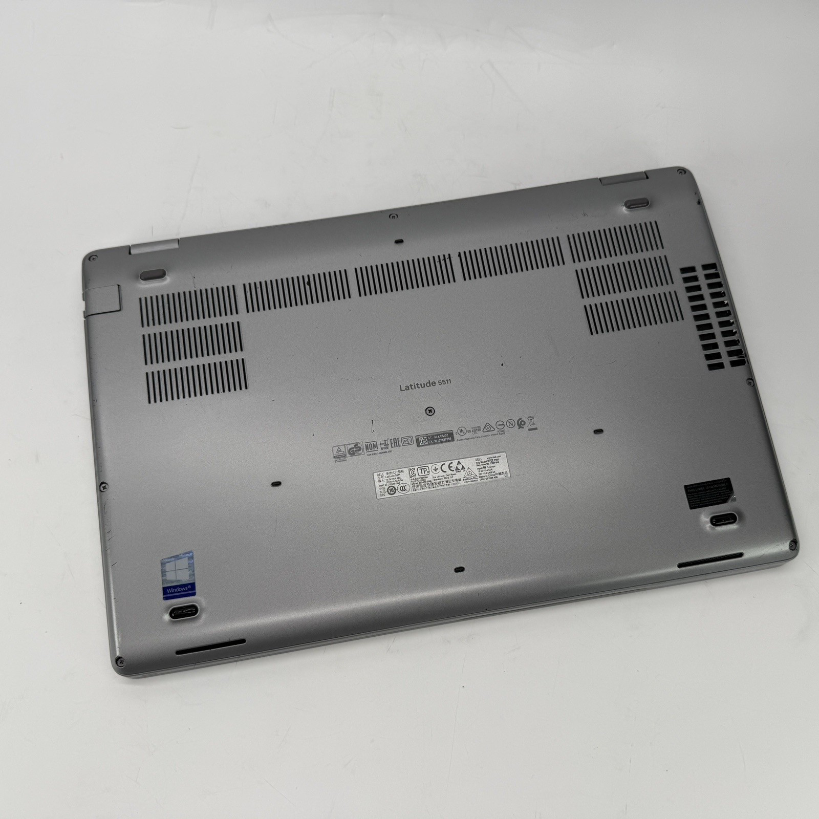 Dell Latitude 5511 Intel i5-10400H 2.60 GHz 16 GB RAM 256 GB SSD (NVME) Win 11