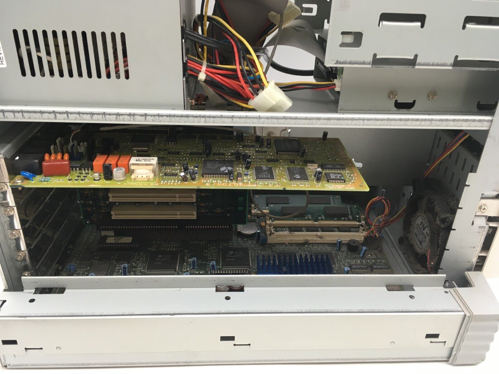 Packard Bell A950-TWR Retro Computer Tower