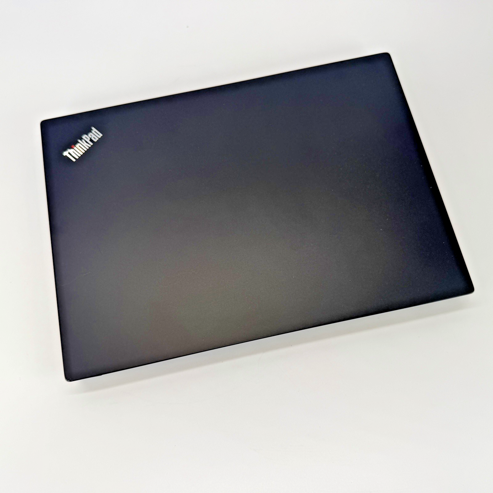 Lenovo ThinkPad E14 Intel i5-10th Gen 1.60 GHz 8 GB RAM 256 GB SSD Windows 11 Pr