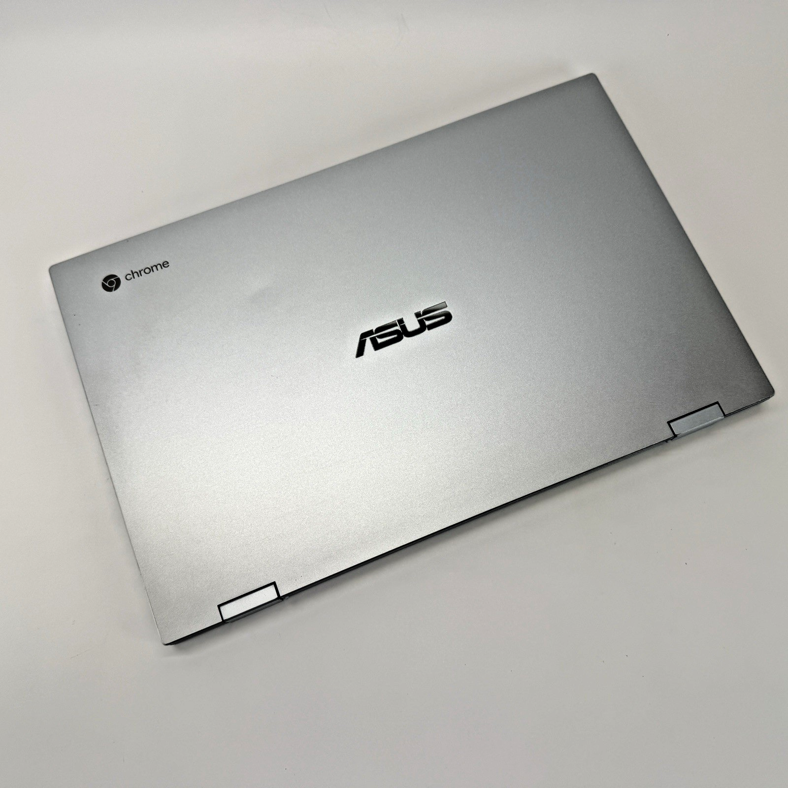 ASUS Chromebook C433T 14" FHD 2-in-1 Touch Core m3-8100Y 8GB RAM 128GB CHROME OS