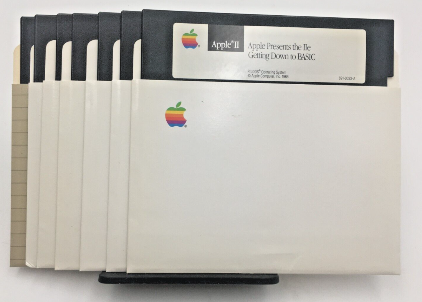 Lot of (7) Apple Presents the IIe Getting Down to BASIC / 691-0033-A Floppy Disk