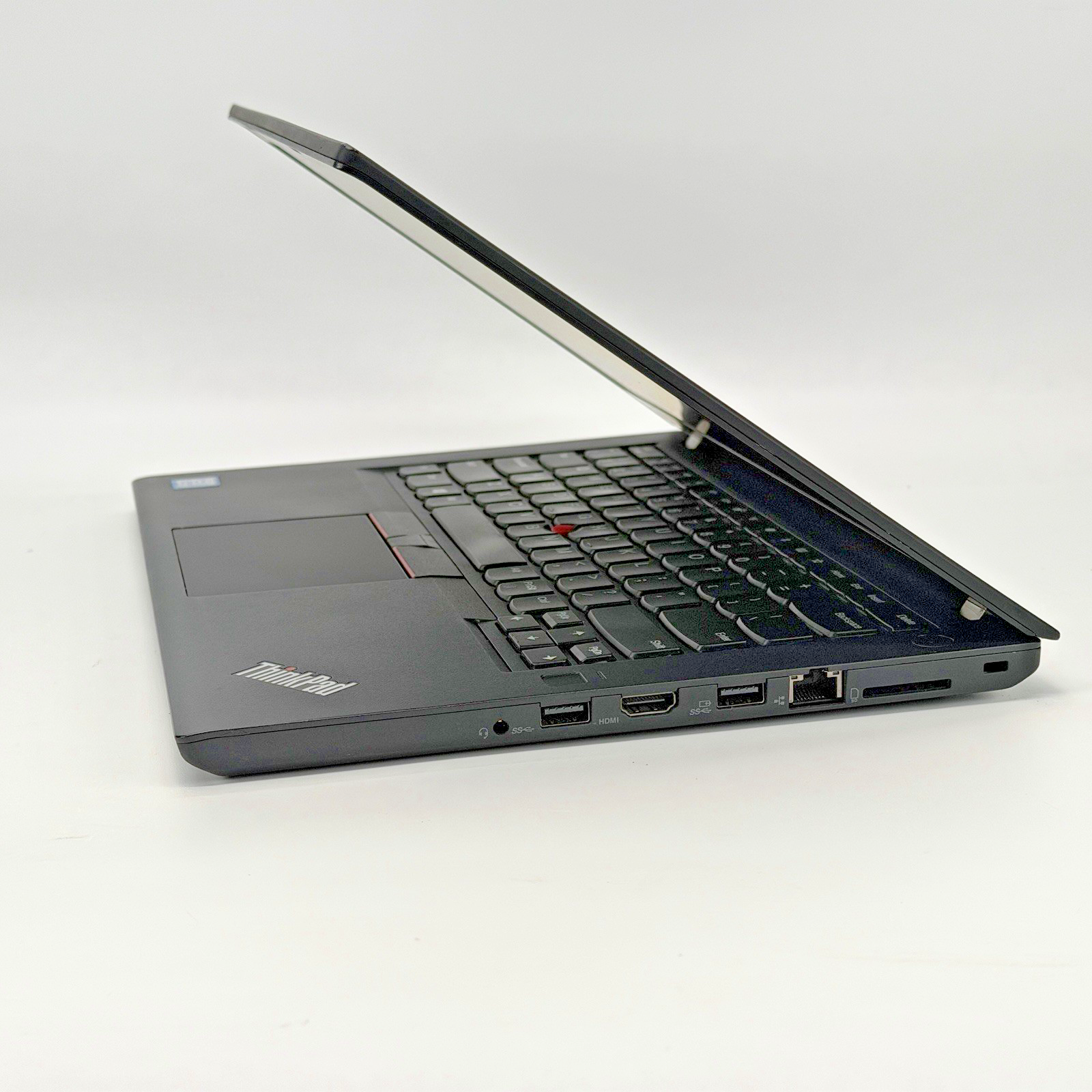 Lenovo ThinkPad T480 Intel i5-8250u 1.60 GHz 12 GB RAM 256 GB SSD (NVMe) Win 11