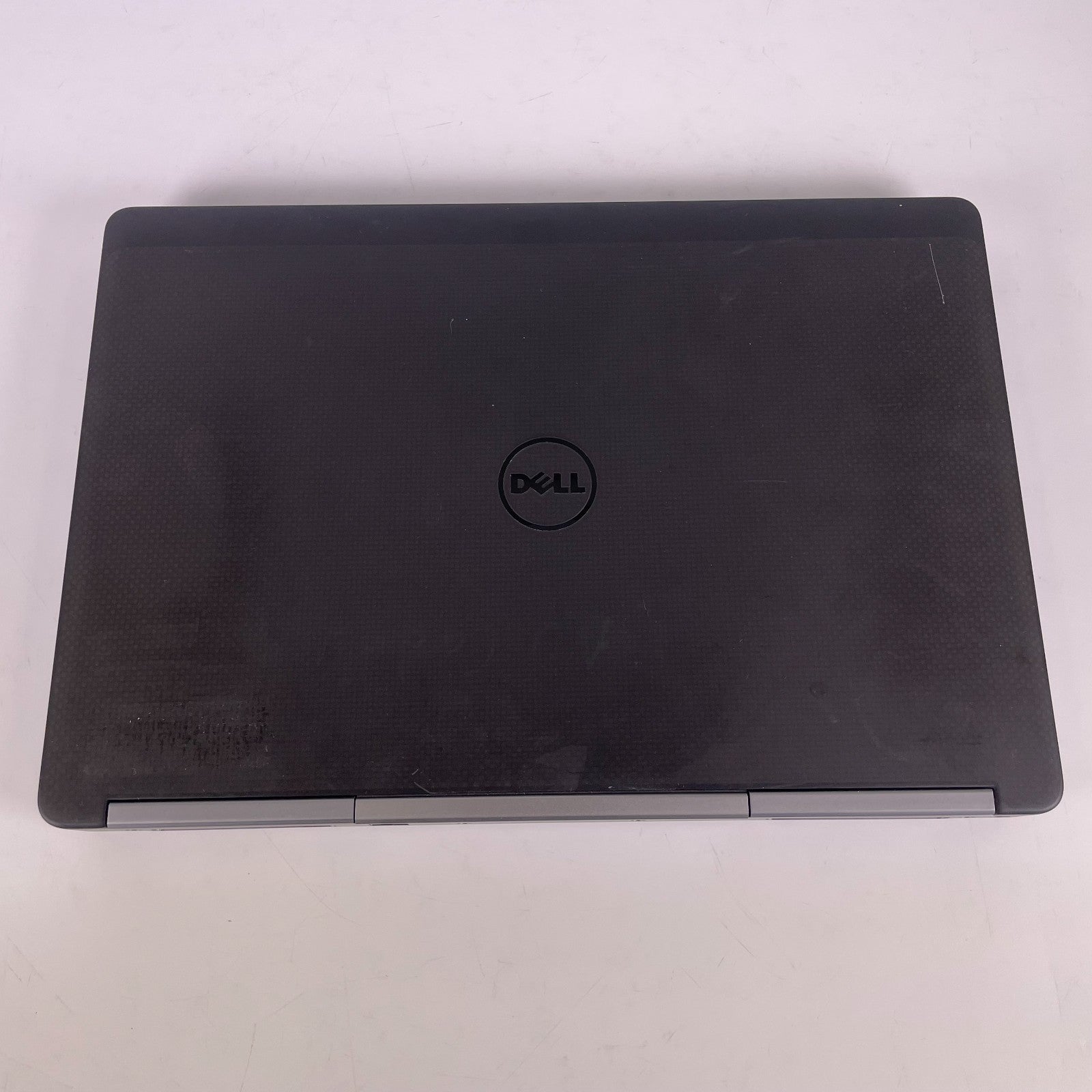 Dell Precision 7520 Intel i7-6820HQ 2.7GHz 4Gb Ram AMD Radeon Pro WX 4130