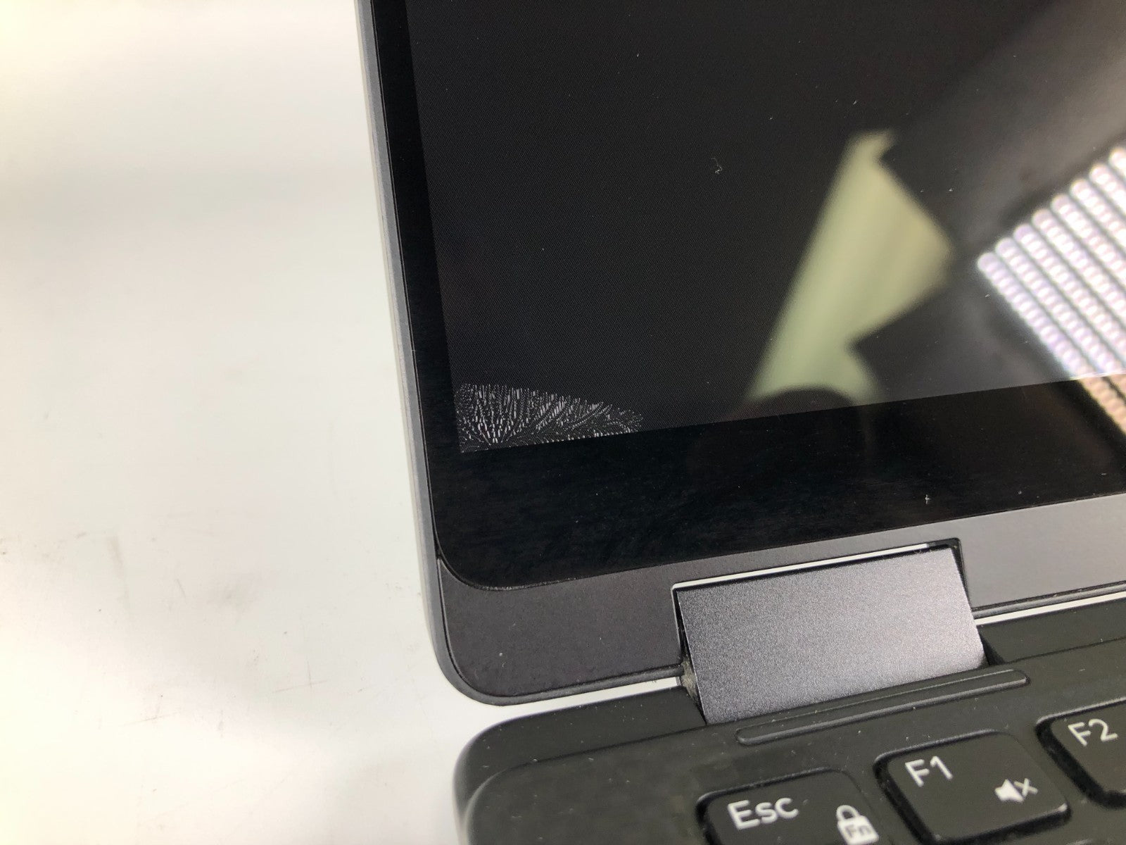 Dell XPS 13-9365 Intel i7-7Y75 1.3GHz 8GB Ram 256GB SSD Windows 11 Pro