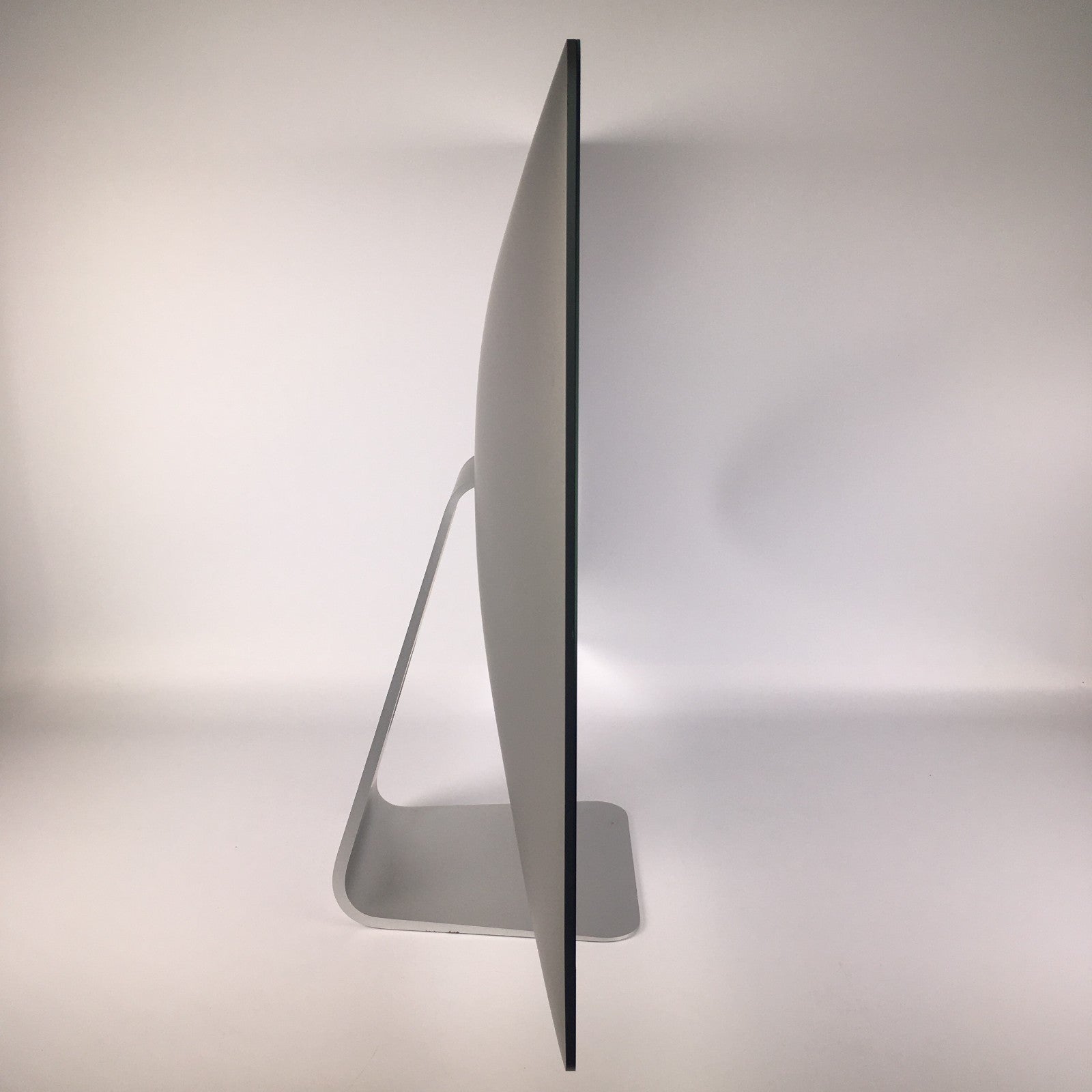 Apple iMac A2115 2020 Intel i5-10500 3.1GHz 16GB Ram 250GB SSD Mac OS Sequoia