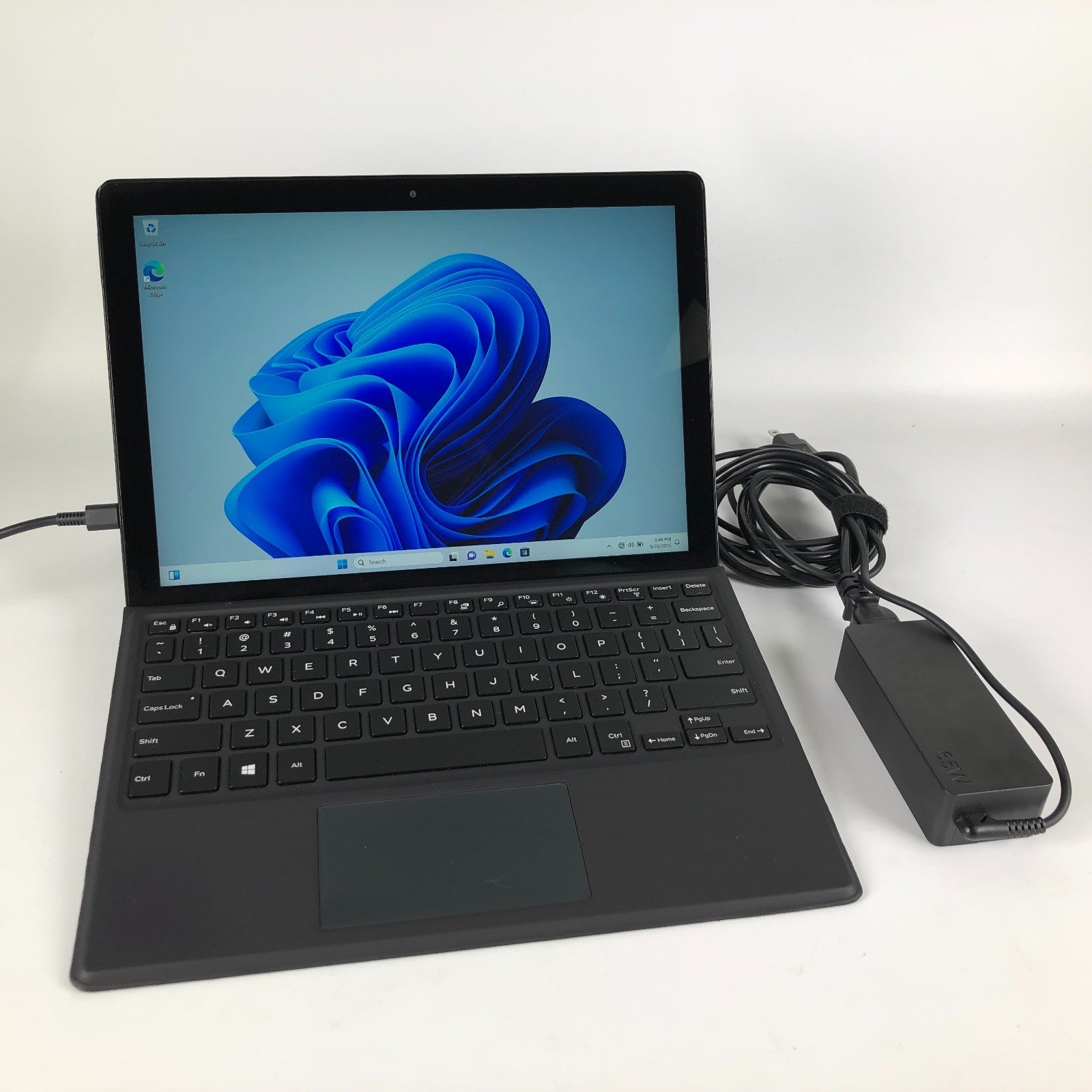 Dell Latitude 5285 Intel i7-7600u 2.8GHz 16GB Ram 256GB NVME Windows 11 Pro