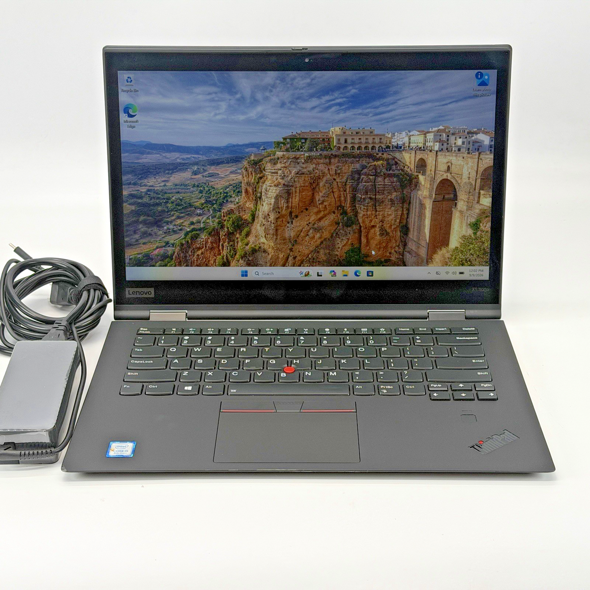 Lenovo ThinkPad Z1 Yoga 3rd Intel i5-8250u 1.60 GHz 8 GB RAM 256 GB SSD Win 11