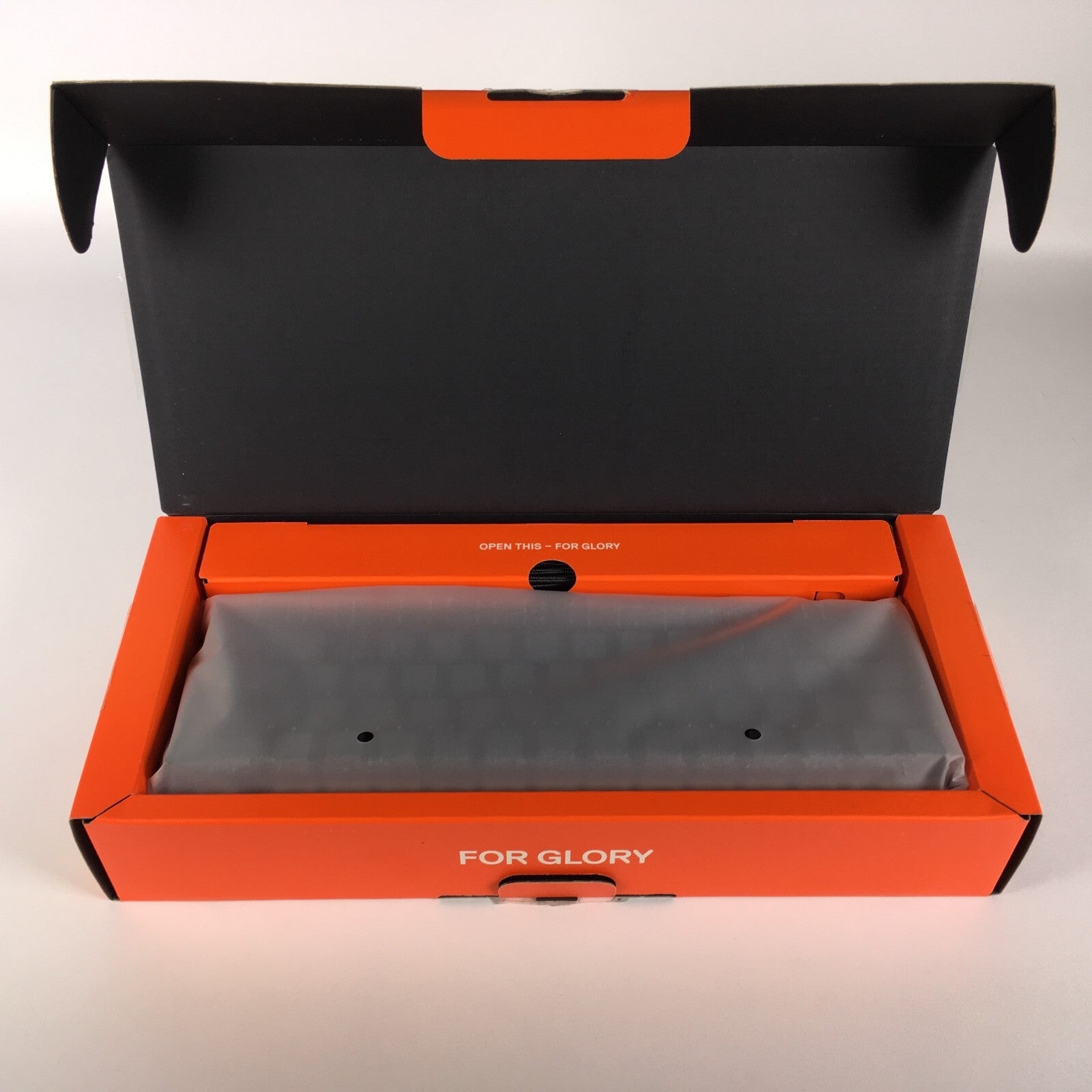 SteelSeries New Apex 9 Mini – HotSwap Optical Mini Keyboard