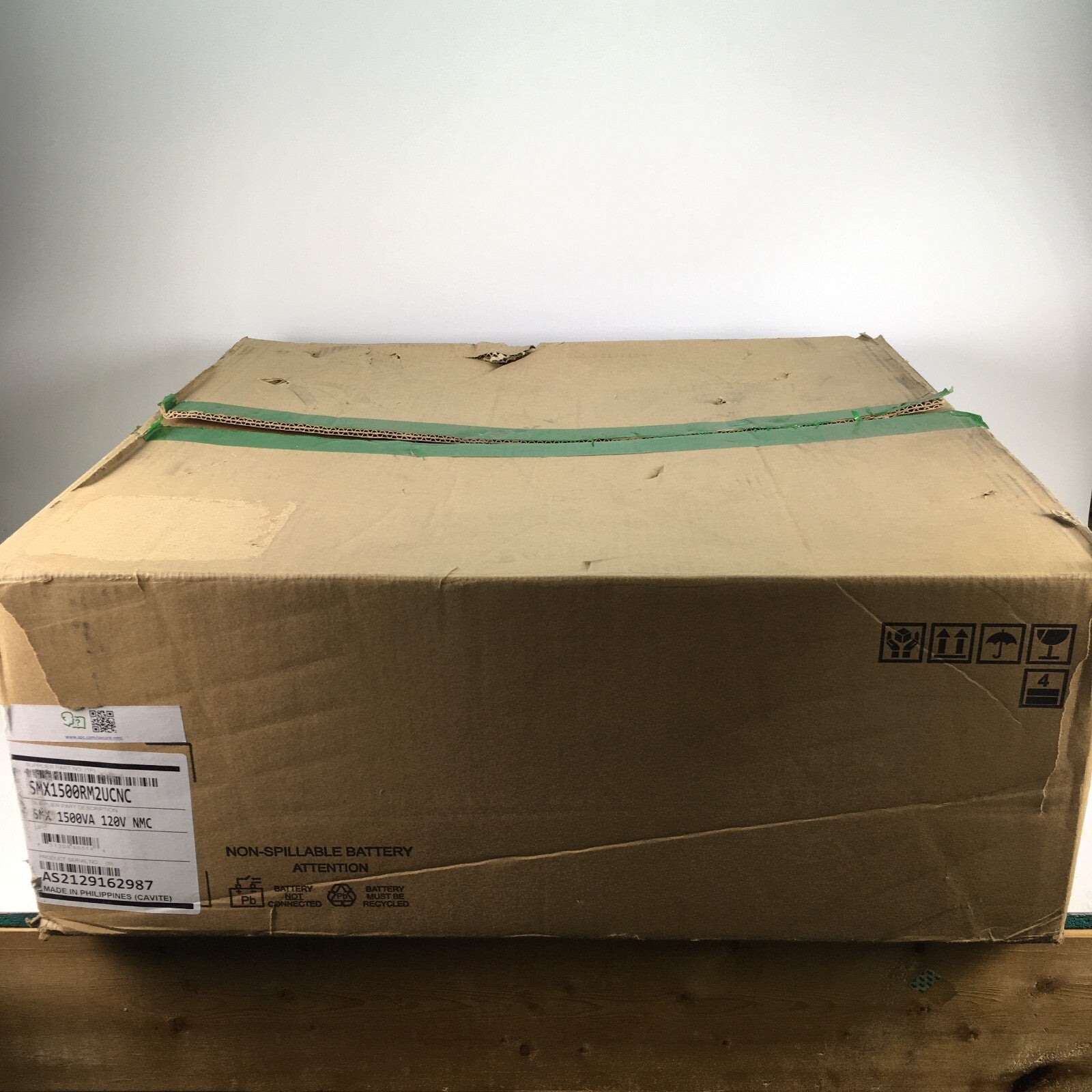 APC Smart-UPS SMX1500RM2U - Rack Mount - Batteries and AP9631 Network Card