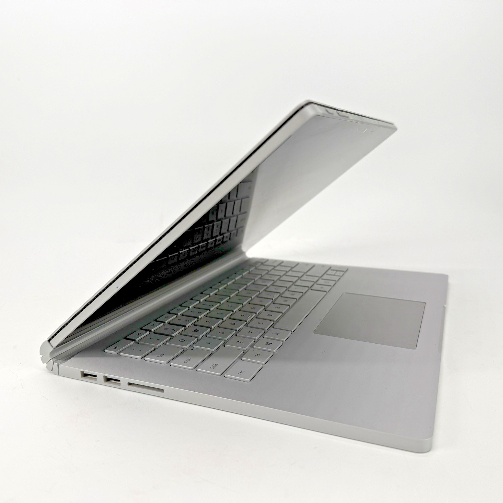 Microsoft SurfaceBook 3 1900 Intel i7-1065G7 1.30 GHz 8 GB RAM 256 GB SSD Win 11