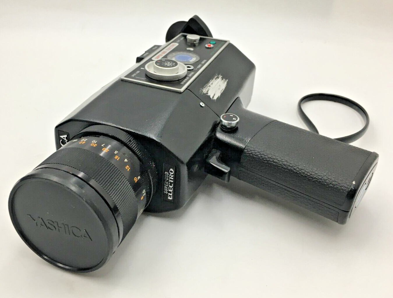 YASHICA Super 8 Video Camera Super 800 Electro With Hard Case - Untested "AS-IS"