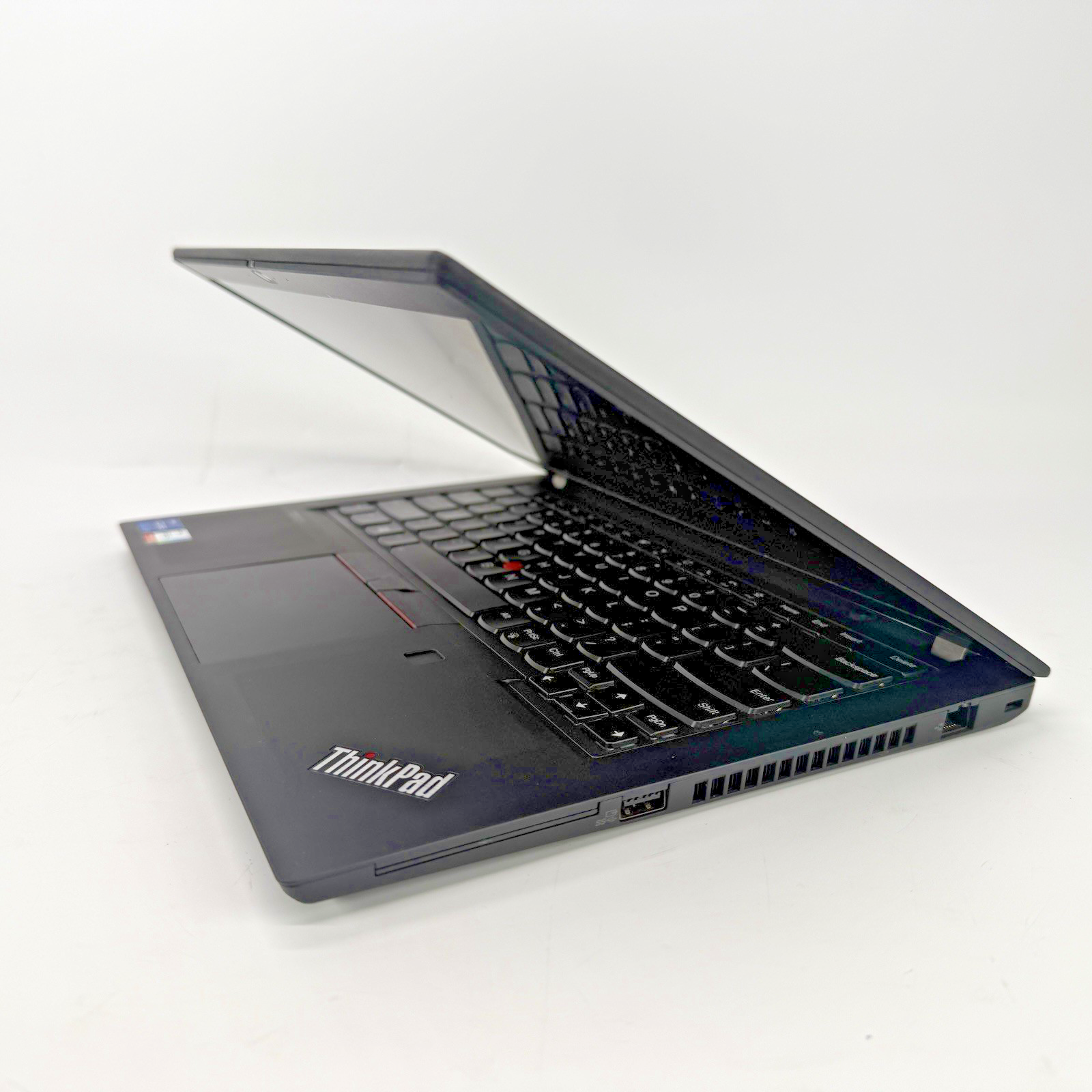 Lenovo ThinkPad P14s Gen 2i Intel i7-1165 G7 2.8 GHz 16 GB RAM 256 GB SSD (NVMe)