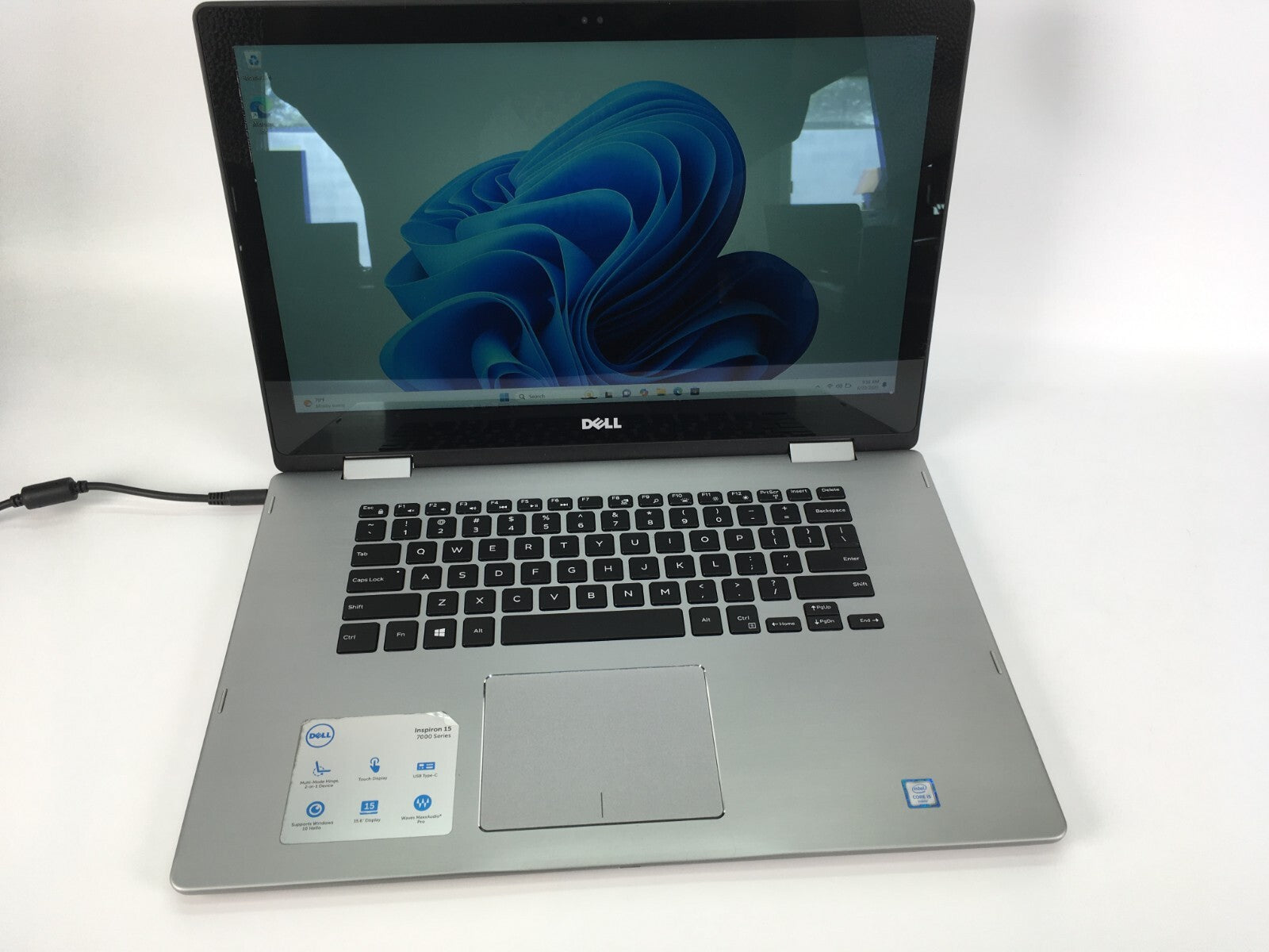 Dell Inspiron 15-7569 2-in-1 Intel i5-6200U-2.3GHZ 8GB RAM 256GB SSD Win 11