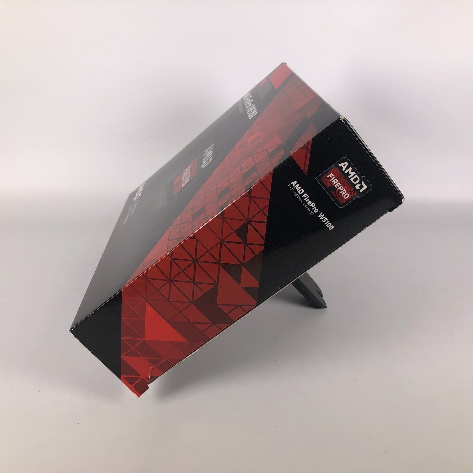 NEW AMD FirePro W5100 4 GB GDDR5 Workstation GPU – Quad DP – Brand New