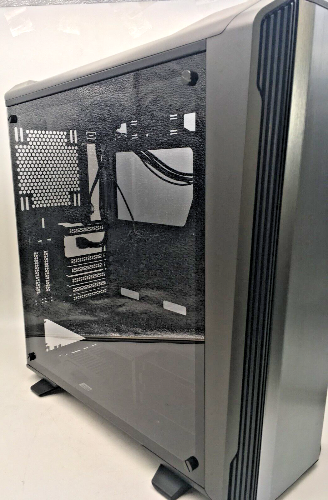 Raidmax Magnus full tower ATX case