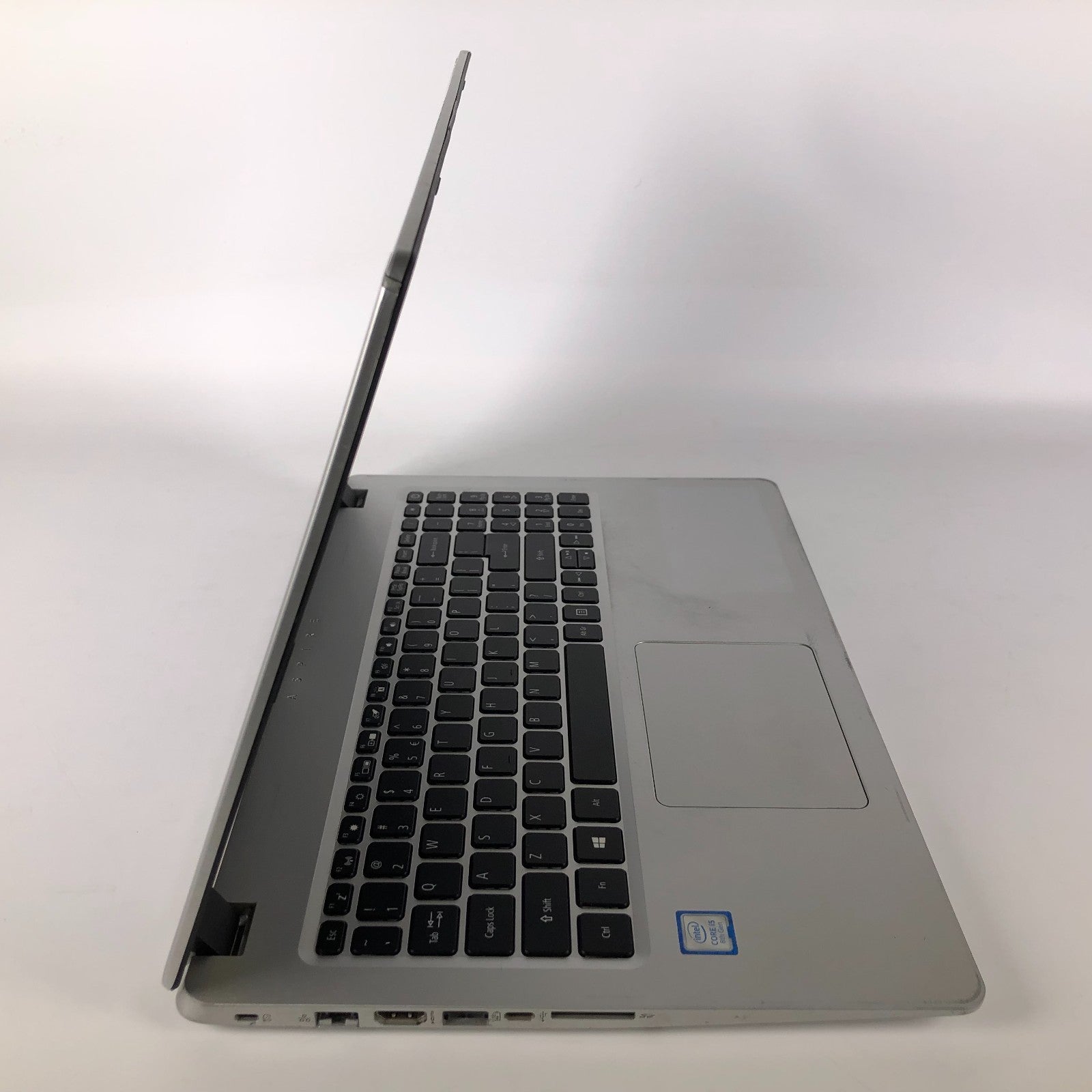 ACER Aspire A515-52 Intel i5-8265u-1.6GHz 16GB Ram 256GB Windows 11 Home