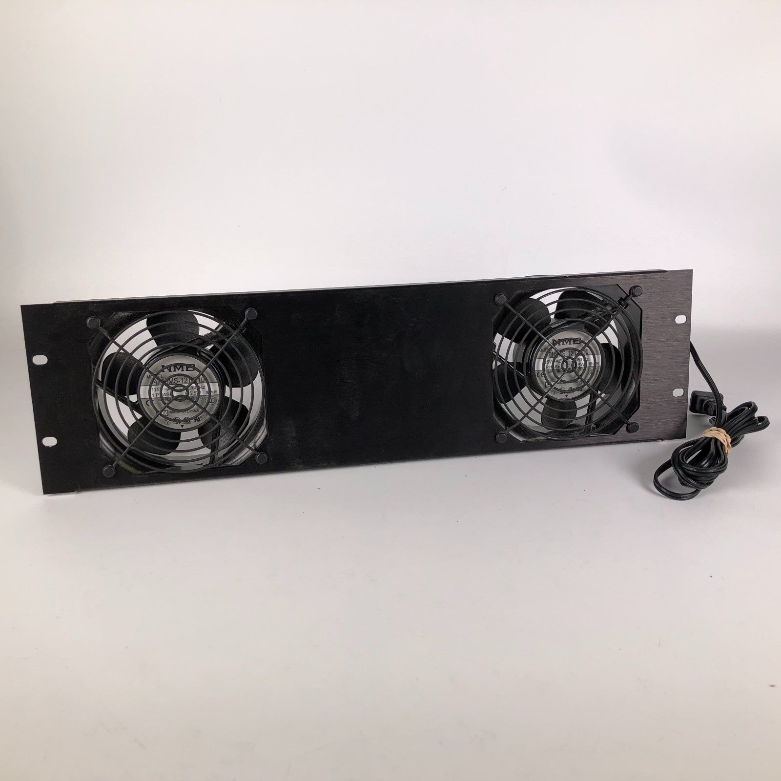 Middle Atlantic QRFP-2 quite cabinet fan