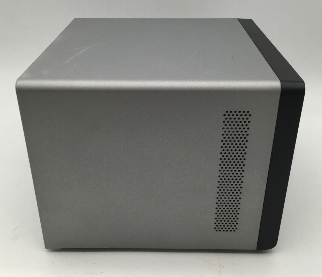 Cisco NSS326 326 Smart Storage RAID Box (No HDD's)