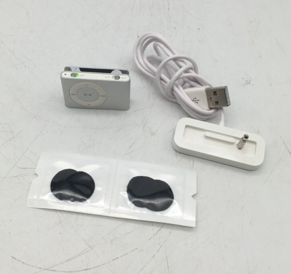 Apple iPod Shuffle 1GB 2nd Generation A1204 Hot MP3 PlayerSilver