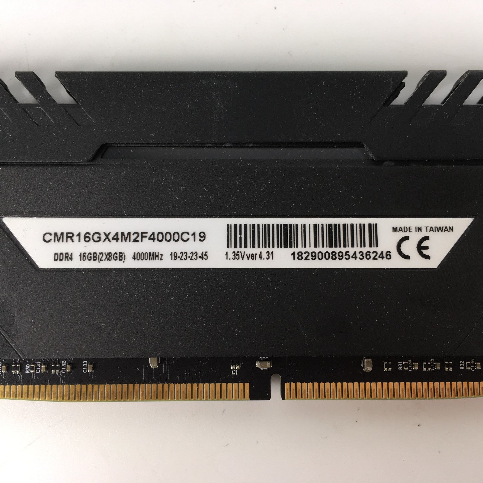 Corsair Vengeance RGB 16GB 2X8GB CMR16GX4M2F4000C19 4000MHZ 19-23-23-45