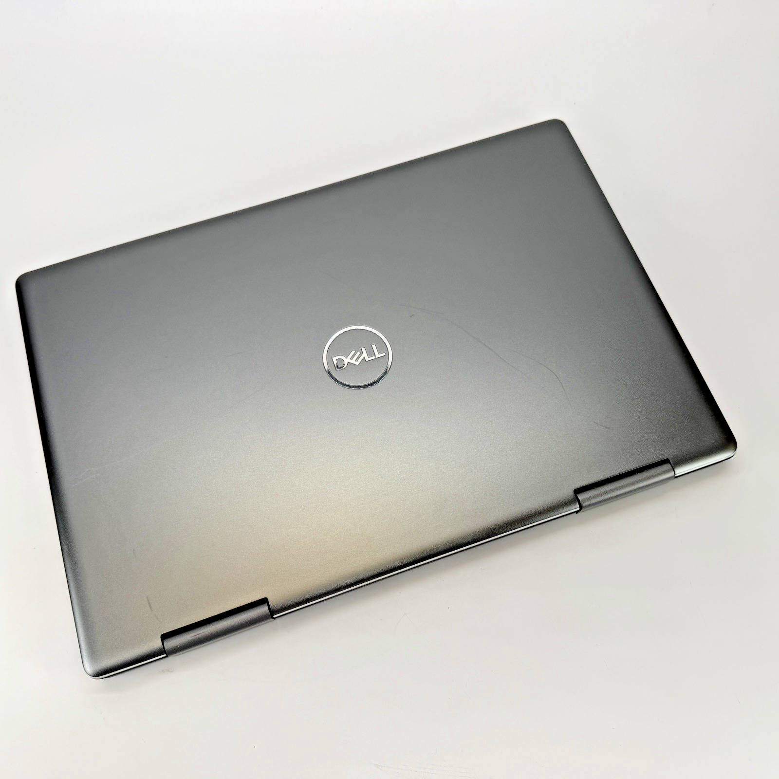 Dell Inspiron 7573 Intel i7-8550u 1.80 GHz 12 GB RAM 256 GB SSD (NVMe) Win 11