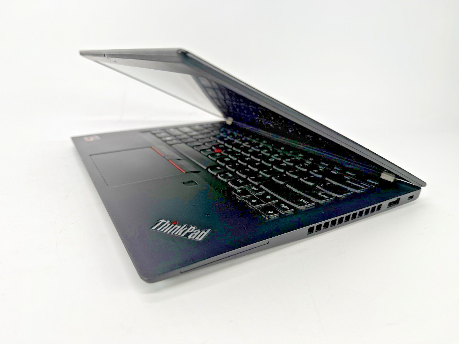 Lenovo ThinkPad T495s AMD Ryzen 7 Pro 3700u 2.30 GHz 8 GB RAM 256 GB SSD Win 11