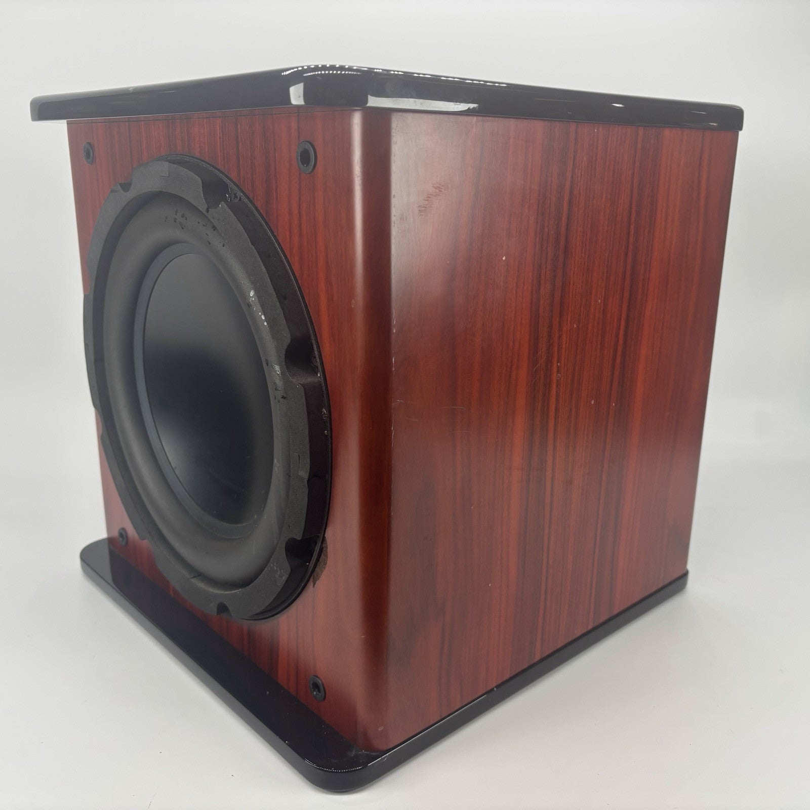 AV123 10" Powered Subwoofer Hi-Fi 10" Woofer 120v/240v Used Works Great