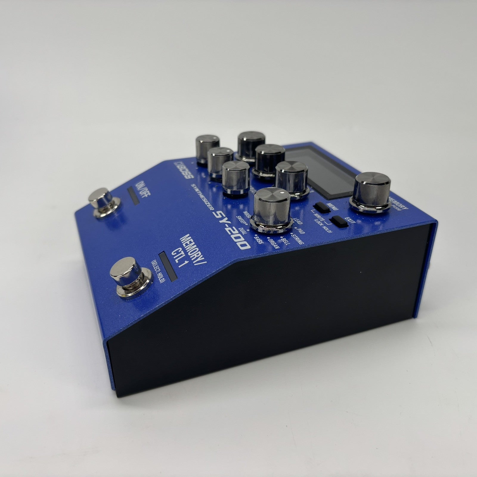 BOSS SY-200 Synthesizer Guitar synthesizer effects